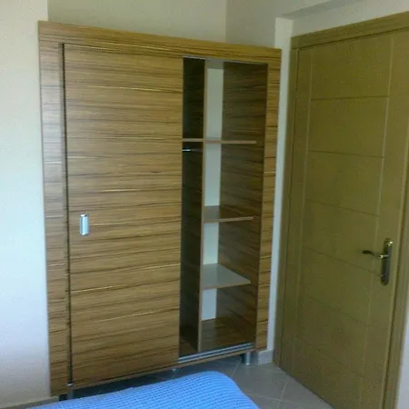 Evcan Apart * Turgutkoy